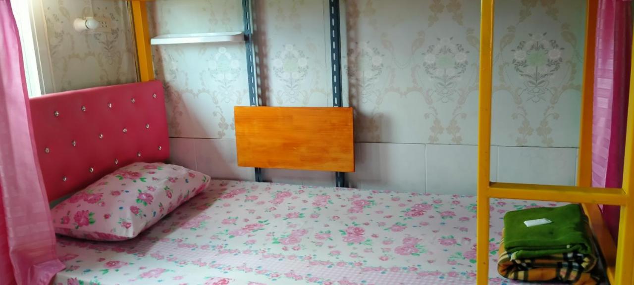 Ruengsrisiri Guesthouse Сукотаи Экстерьер фото